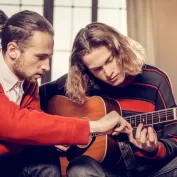 Meb Onayli Gitar Kursu 6