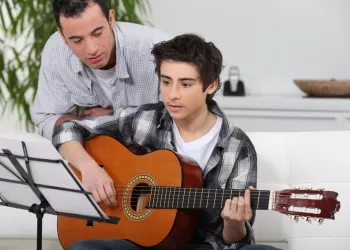 Gitar Derslerinde Neler Öğrenilir?