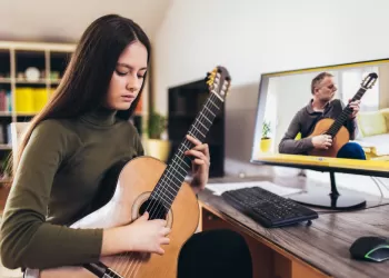 Gitar Eğitimi Videoları İşe Yarar mı?