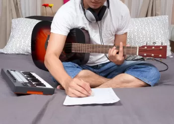 Gitarda Gam Egzersizi Nasıl Yapılır?