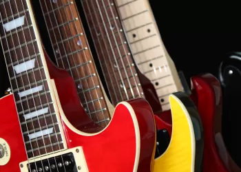 4/4 Gitar Boyutları: Doğru Gitar Seçimi Nasıl Yapılmalı?