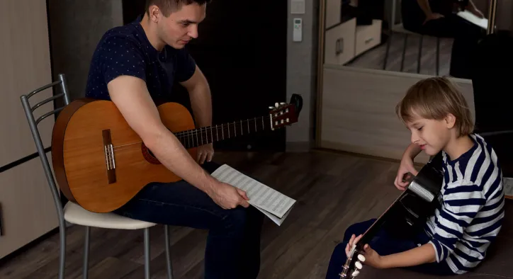 Birebir Gitar Eğitimi: Hızlı Gelişim İçin Kişisel Yol Haritanız