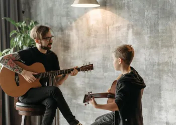 Özel Gitar Dersi Ücreti: Bütçenize ve Hedeflerinize En Uygun Seçim